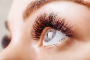 Expert Tips for Long-Lasting Lash Curls: Techniques & Tools You Need